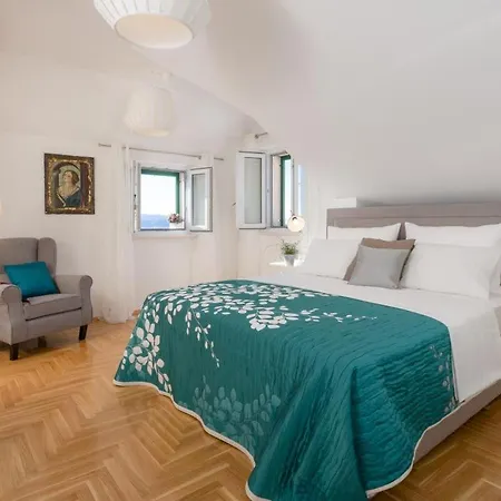 Luxury With Private Pool Near The In On Brac Island Villa