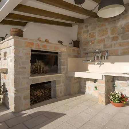 Luxury With Private Pool Near The In On Brac Island * Murvica (Brac)
